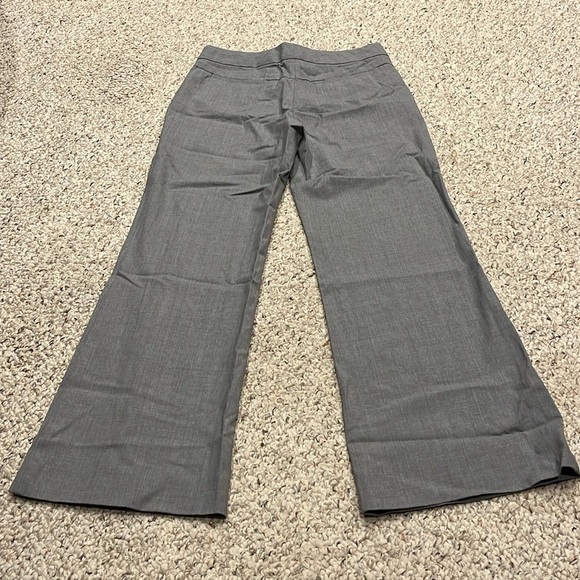 Theory Solada Gray Wool Flare Trouser Dress Pants Sz 2 Business Casual Career - Picture 7 of 7